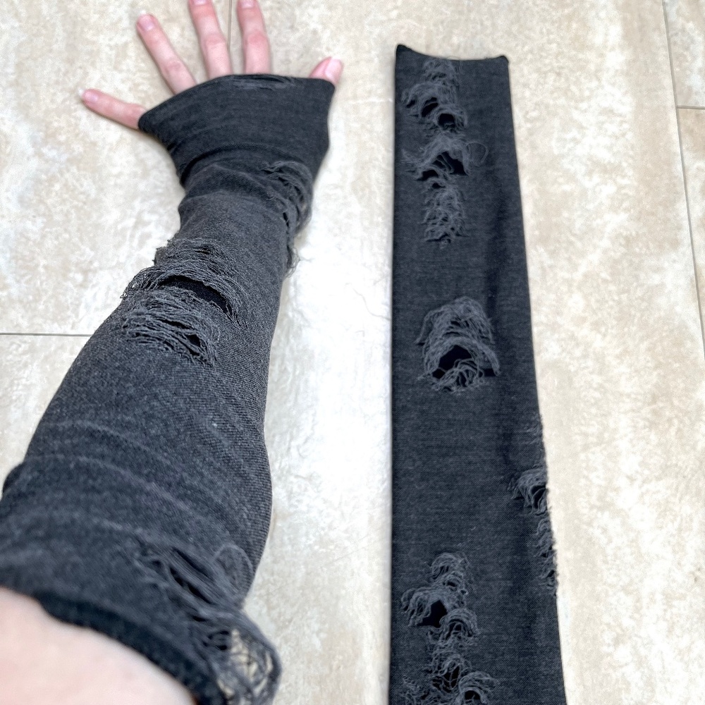 Distressed Long Gray Shredded Armwarmers